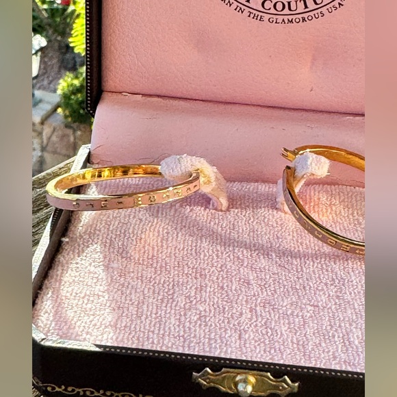 ✨ Juicy Couture Gold-Tone Logo Hoop Earrings ✨ - Picture 2 of 8